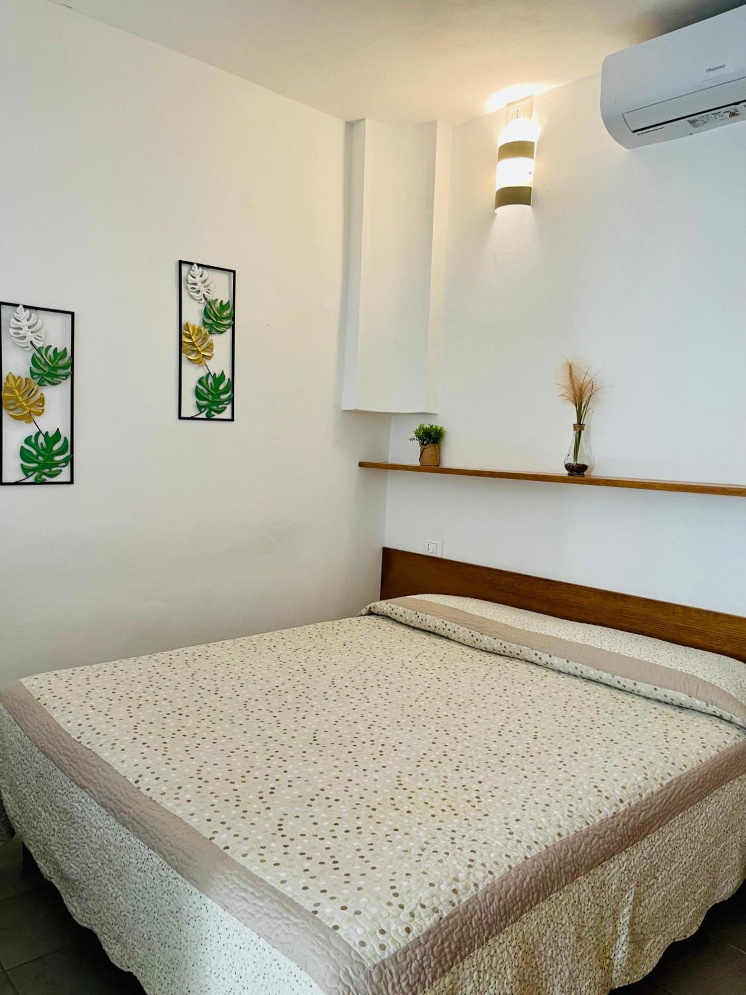 Agriturismo La Selvaggia Манделло-дель-Ларио Экстерьер фото